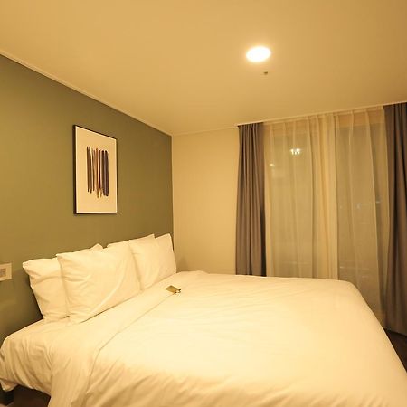 סיאול The Hotel Young Inn מראה חיצוני תמונה